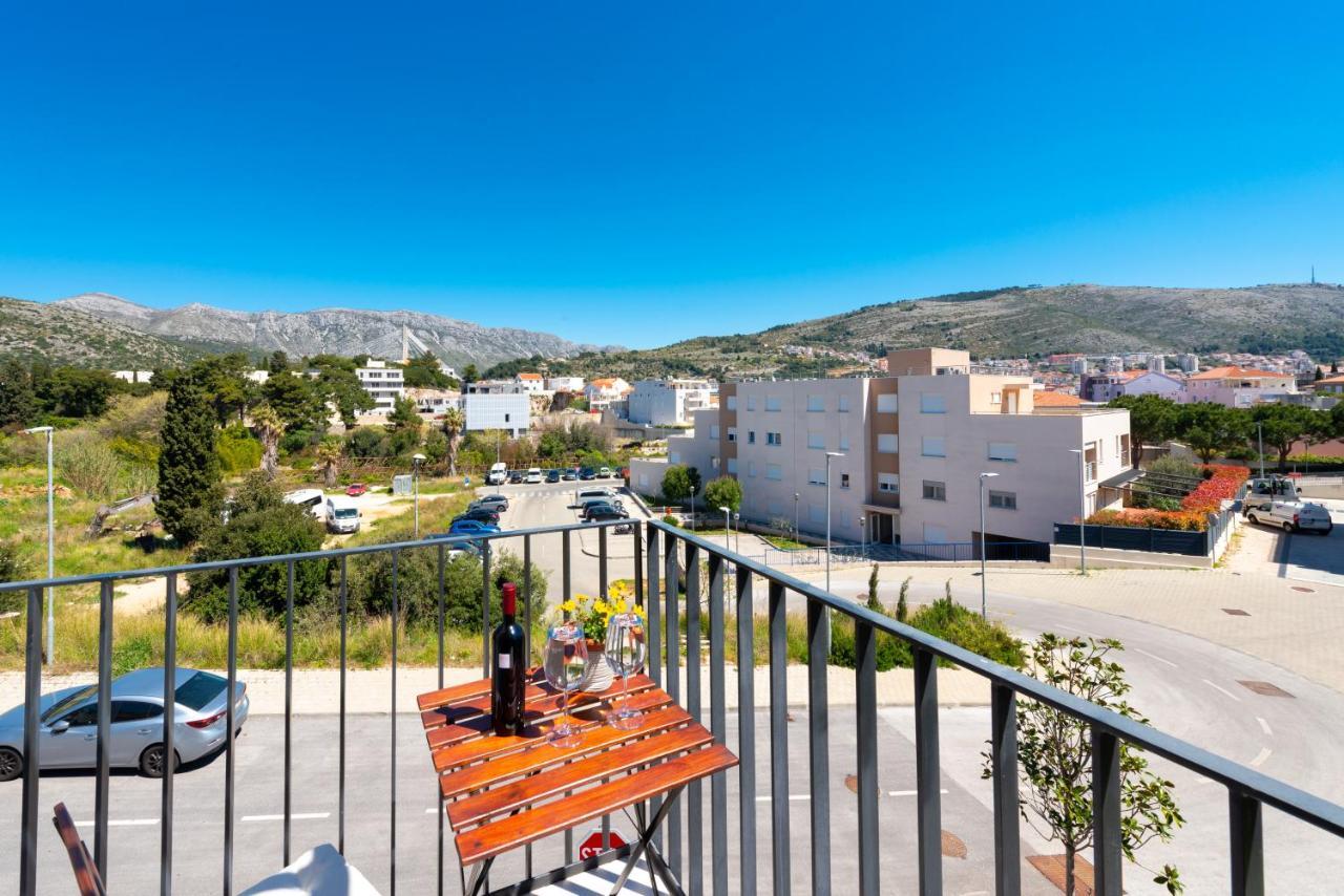 Apartment Batoni Ragusa Esterno foto